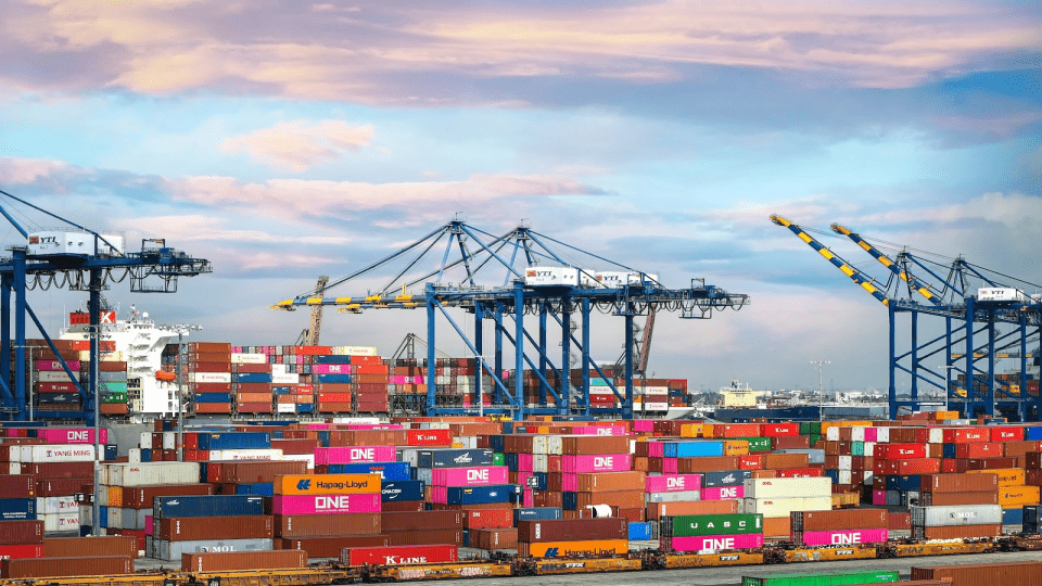 blockchain in industry and logistics